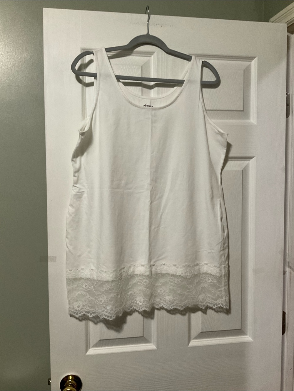 Soma White Lace-Hem Tank Top